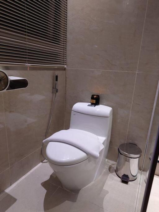 The Rixx Premium Apartment Ho Şi Min Exterior foto